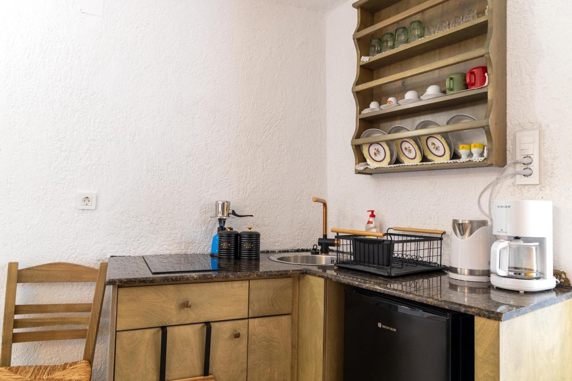 Elithos Nest Apartment กริตซา ภายนอก รูปภาพ